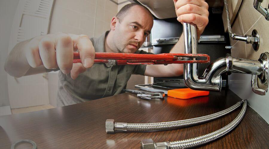 Professional bathroom faucet installation in Aguirre, PR